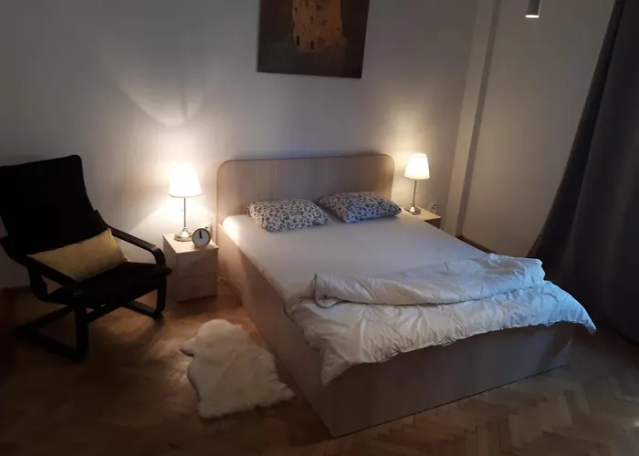 Apartment Old Town Gems - Shabbat Friendly